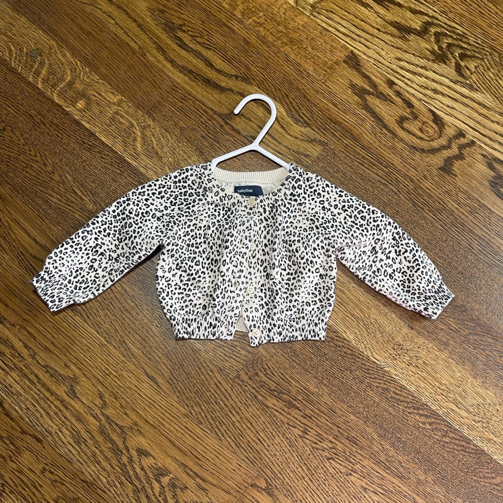 Baby gap girls cardigan